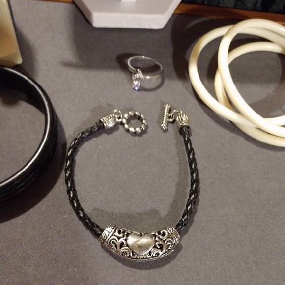 Pretty Mixed Jewelry Lot - Picture 7 of 11